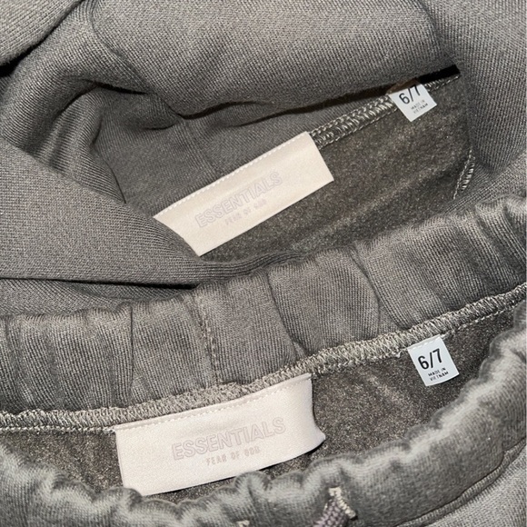Essentials Fear of God Set - Picture 5 of 6